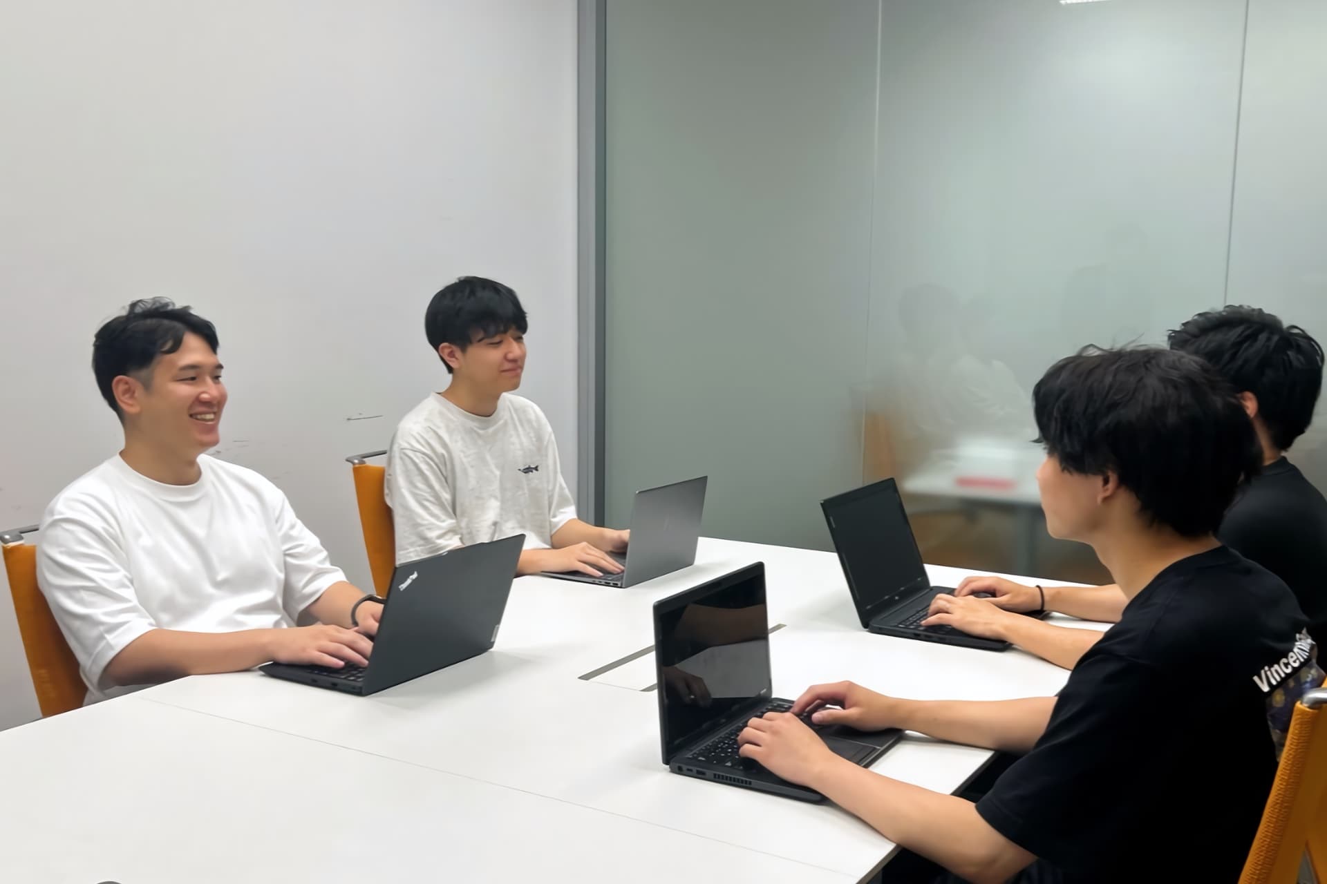 採用ページ画像